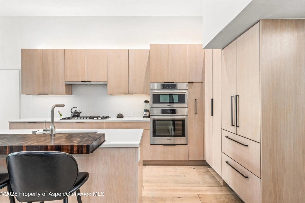 18 of 42 - 155 Lone Pine Road /river Bluff C2, Aspen, CO