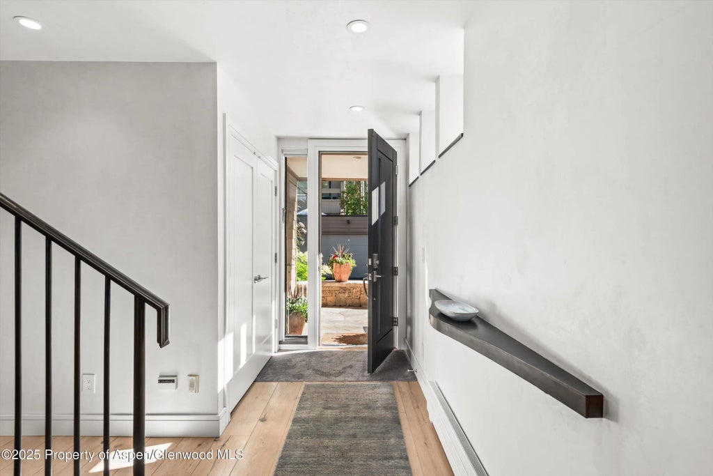 21 of 42 - 155 Lone Pine Road /river Bluff C2, Aspen, CO