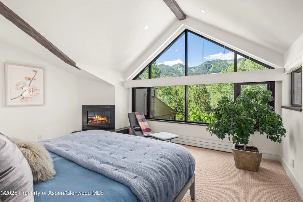 23 of 42 - 155 Lone Pine Road /river Bluff C2, Aspen, CO