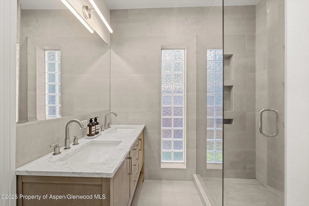 16 of 47 - 55 Bear Trail, Aspen, CO