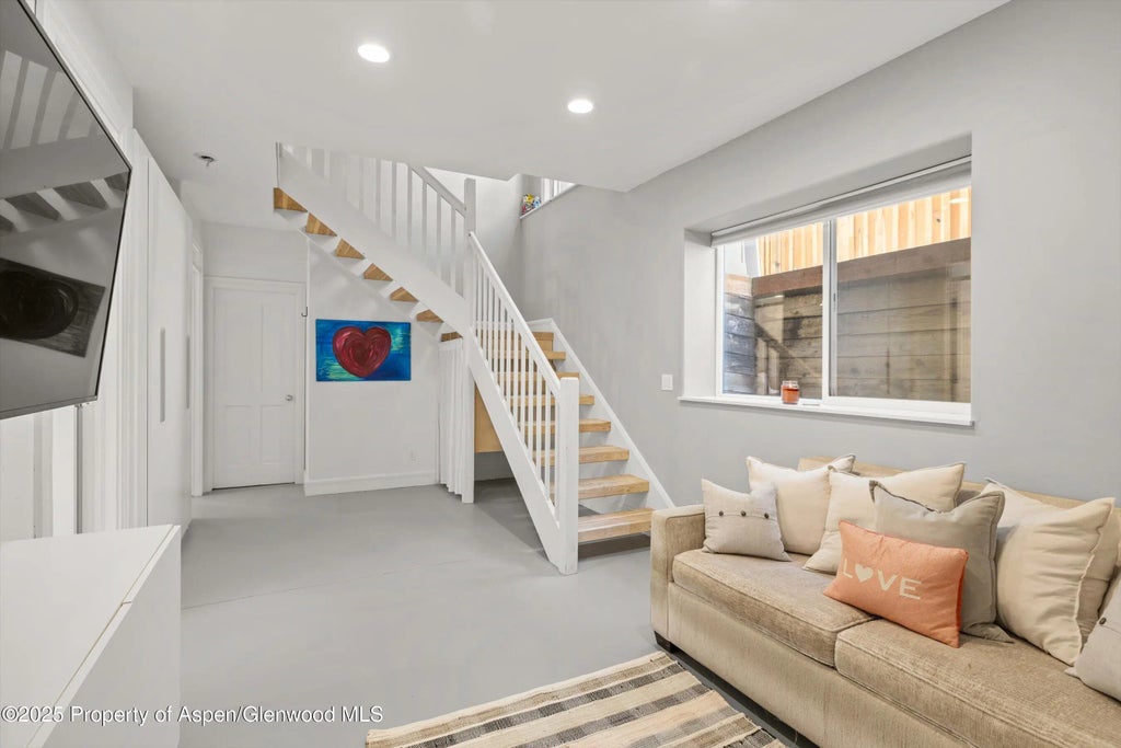 19 of 47 - 55 Bear Trail, Aspen, CO