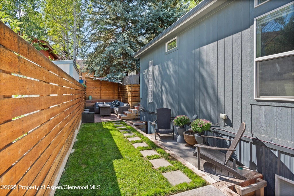 38 of 47 - 55 Bear Trail, Aspen, CO