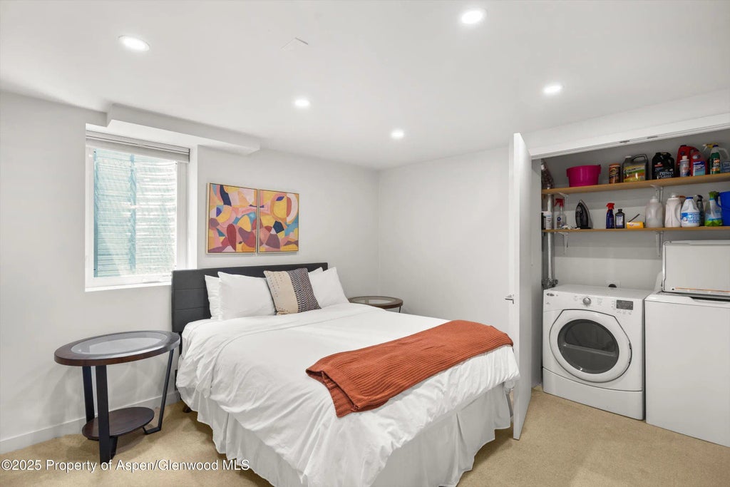 16 of 20 - 250 S Original Street B, Aspen, CO