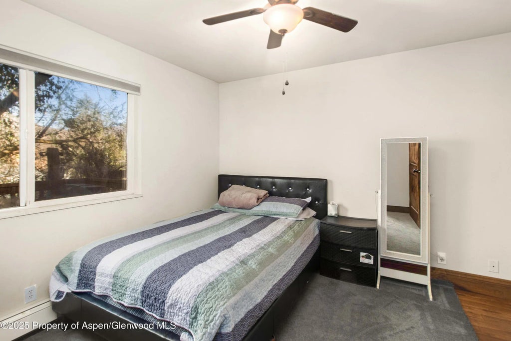 11 of 33 - 1015 Grand Avenue, Glenwood Springs, CO