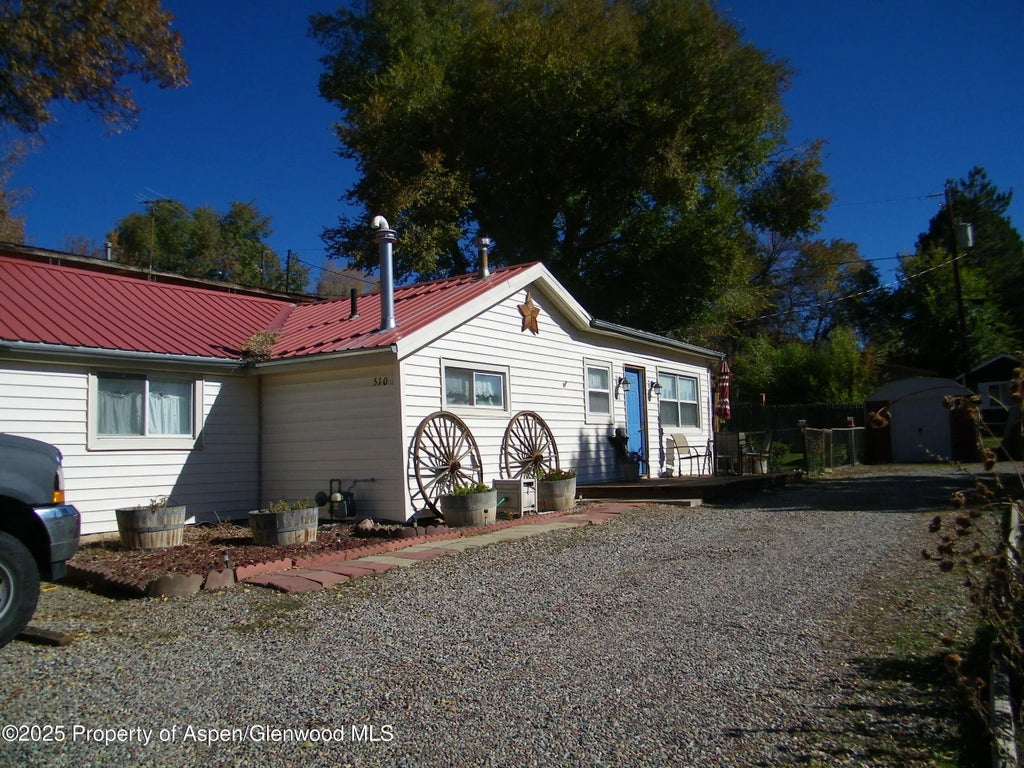1 of 17 - 510 N 6th Street, Silt, CO