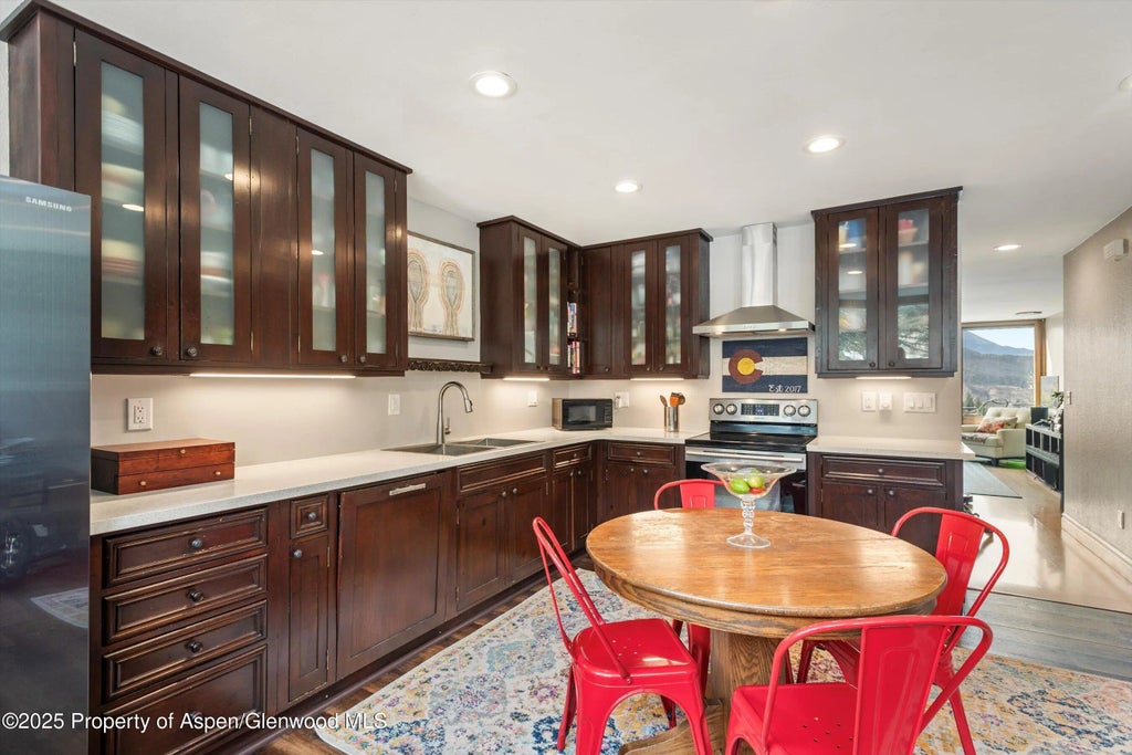 9 of 20 - 805 Pinon Drive #4, Basalt, CO