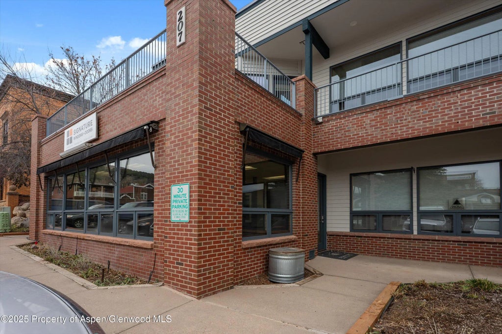 9 of 13 - 207 Basalt Center Circle Unit 101, Basalt, CO