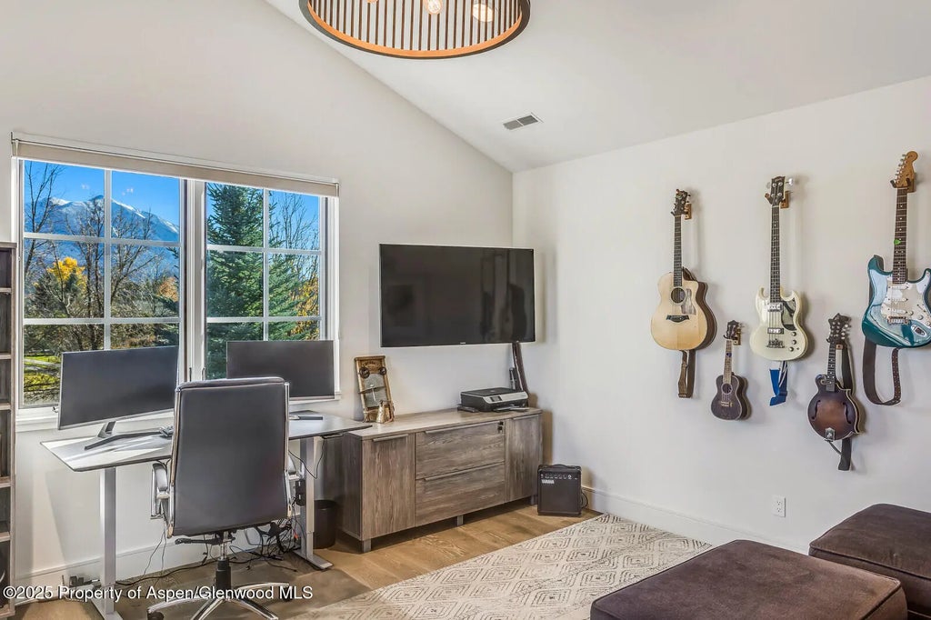 45 of 62 - 283 Crystal Canyon Drive, Carbondale, CO