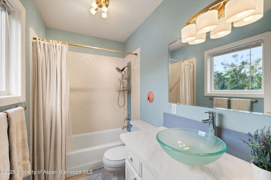 16 of 35 - 451 Euclid Avenue, Carbondale, CO