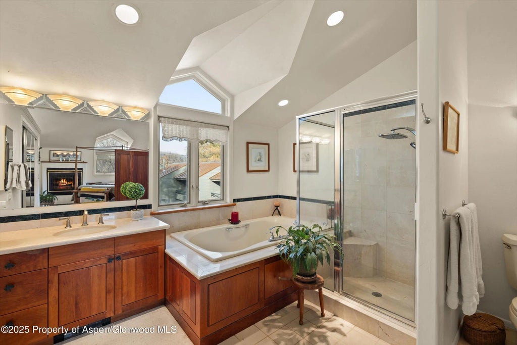 21 of 35 - 451 Euclid Avenue, Carbondale, CO