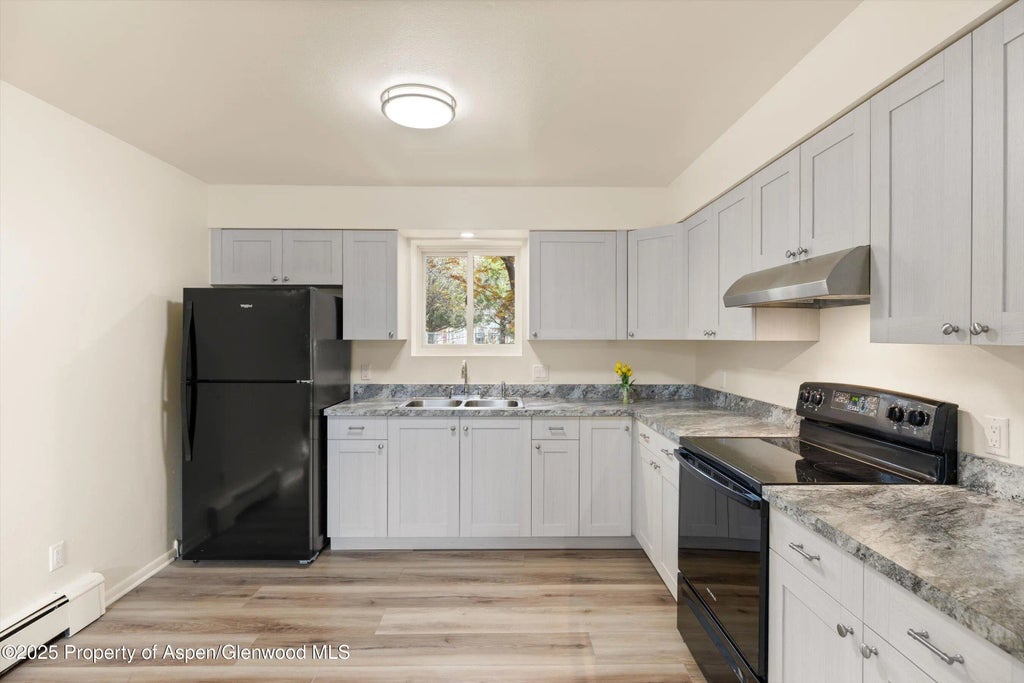 22 of 35 - 451 Euclid Avenue, Carbondale, CO