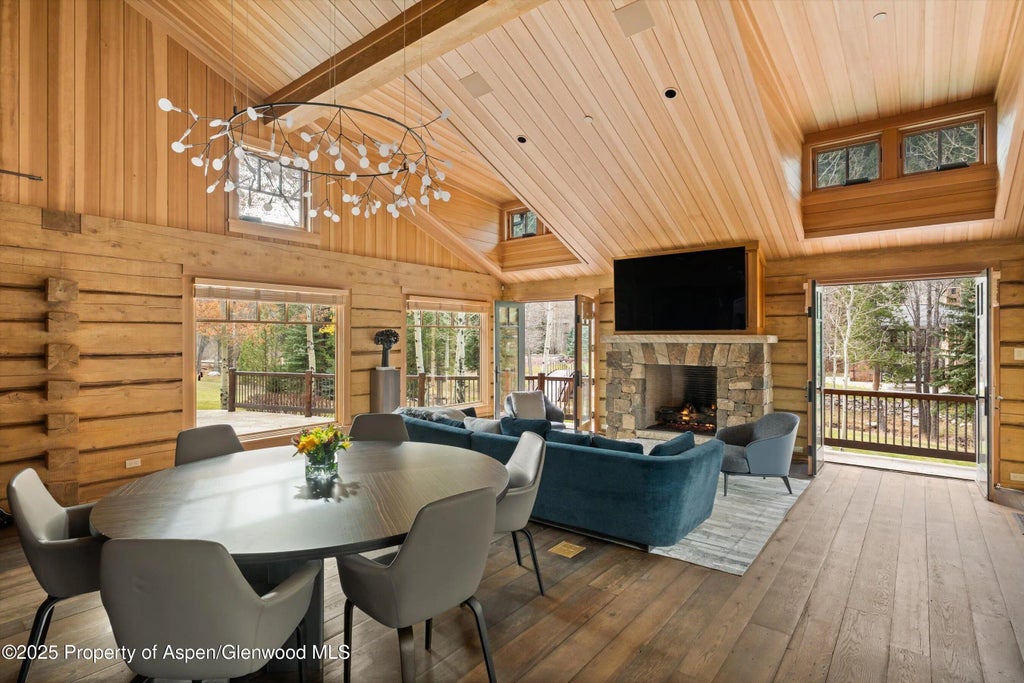 100 Difficult Lane, Aspen