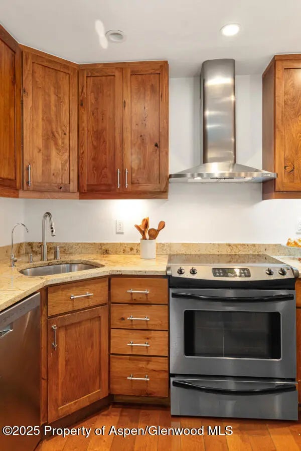 15 of 49 - 725 E Main Street 309, Aspen, CO