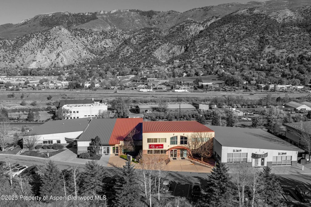 12 of 14 - 100 Midland Avenue 250 & 260, Glenwood Springs, CO