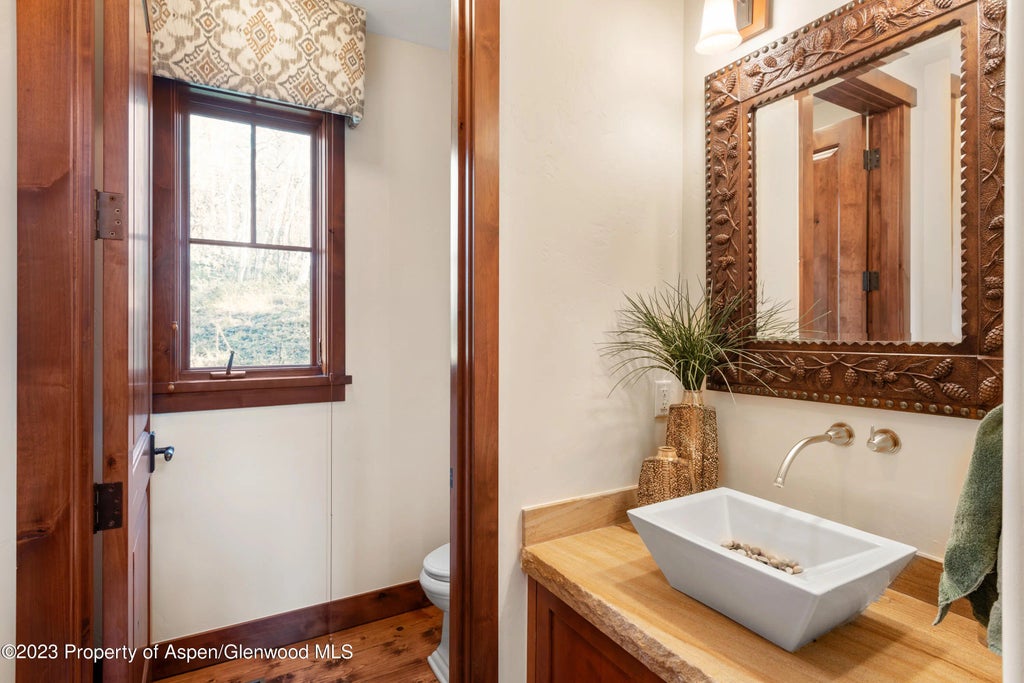 19 of 26 - 105 E Lupine Drive, Aspen, CO