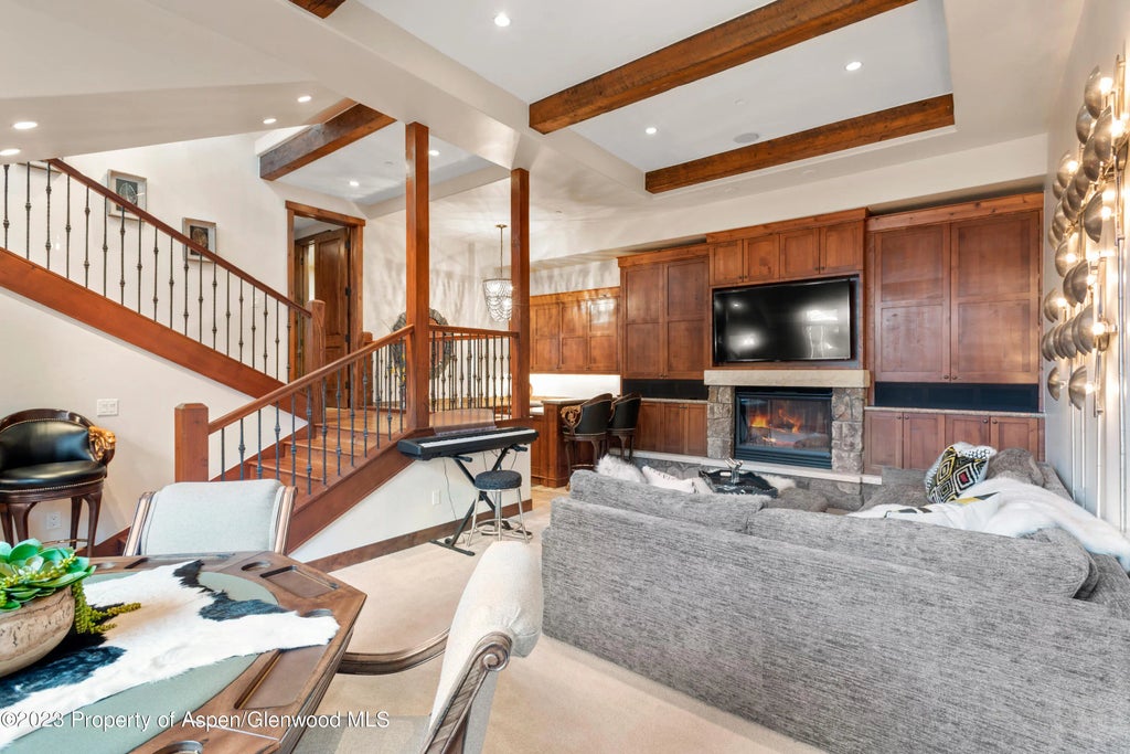 6 of 26 - 105 E Lupine Drive, Aspen, CO