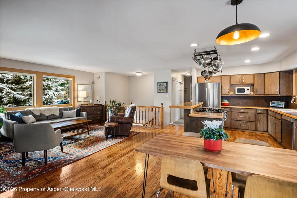 10 of 30 - 517 W 13th Street, Glenwood Springs, CO