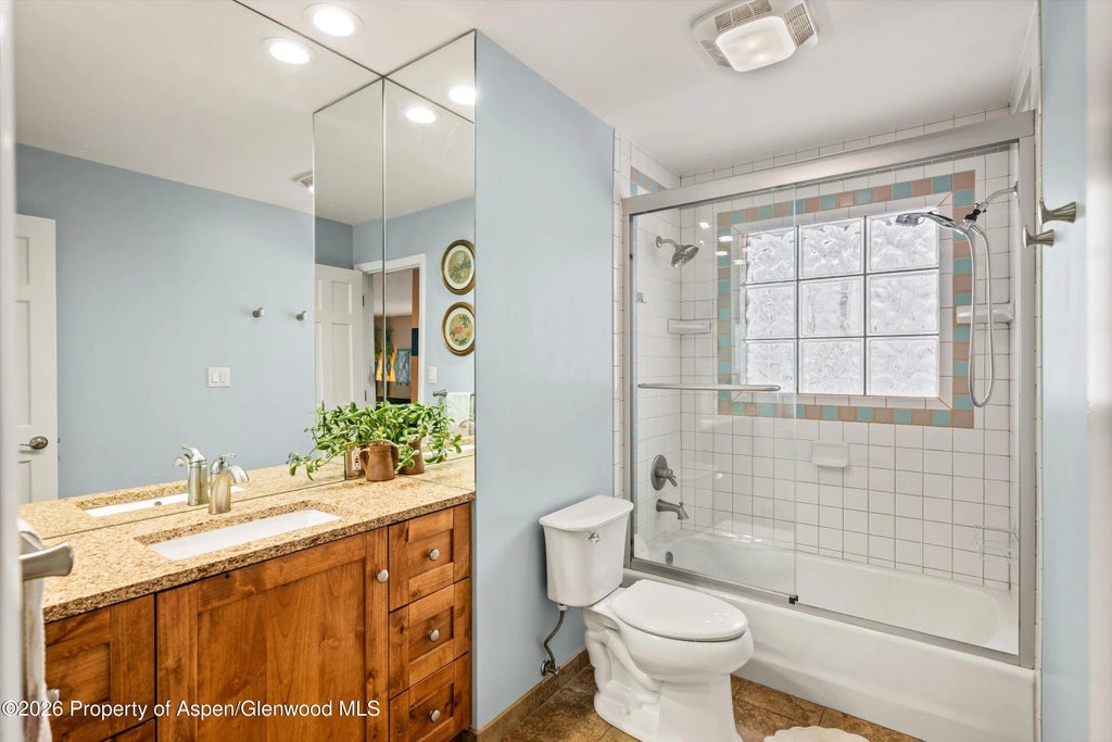 16 of 30 - 517 W 13th Street, Glenwood Springs, CO