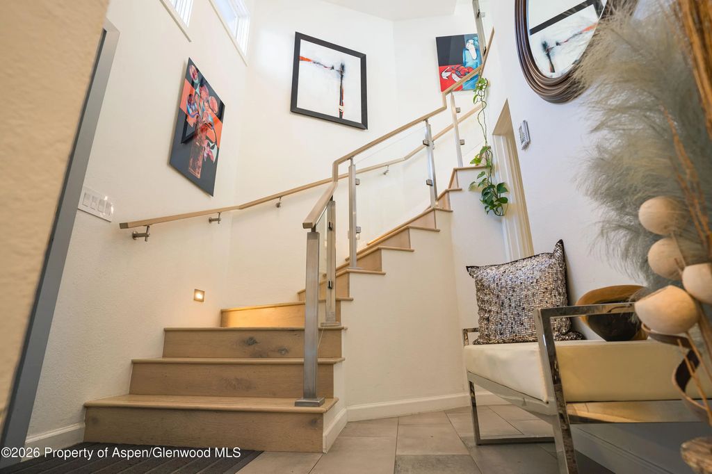 9 of 15 - 1445 Sierra Vista Drive Unit 2, Aspen, CO