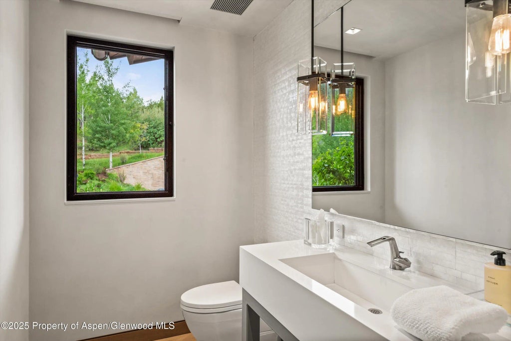 28 of 52 - 31 E Bourg Trail, Woody Creek, CO