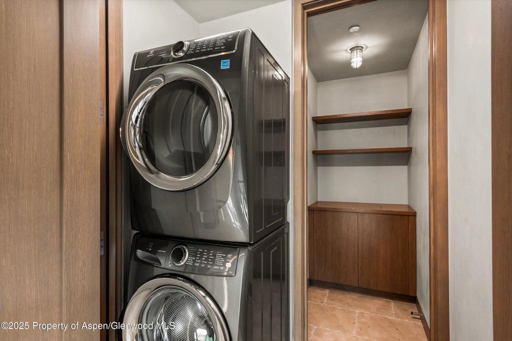 38 of 52 - 31 E Bourg Trail, Woody Creek, CO