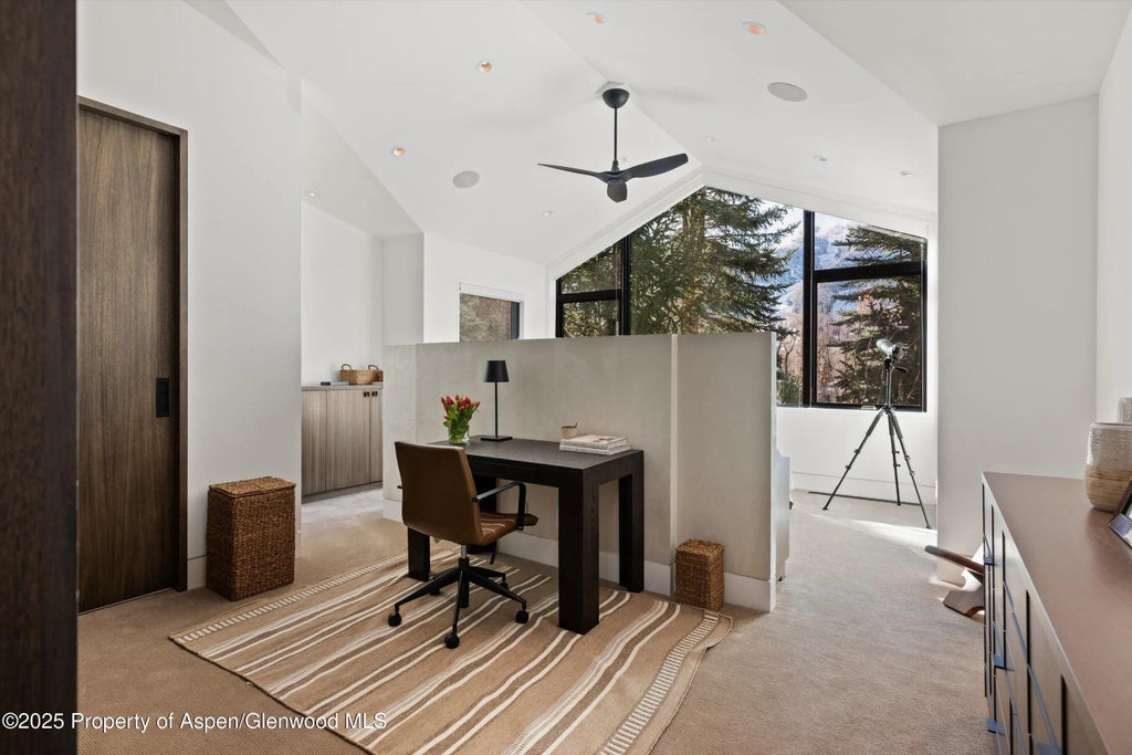 21 of 37 - 155 Lone Pine Road 12, Aspen, CO