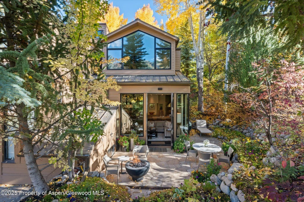 35 of 37 - 155 Lone Pine Road 12, Aspen, CO