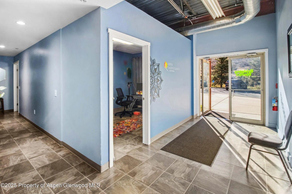 7 of 9 - 100 Midland Avenue 230, Glenwood Springs, CO