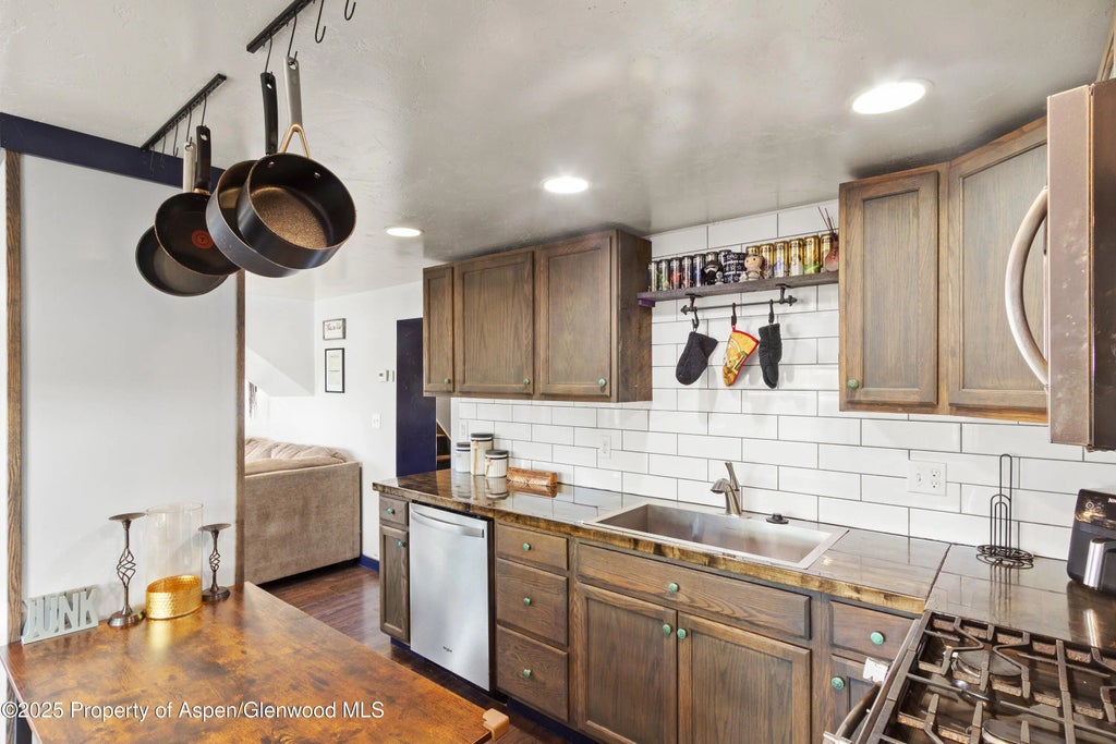 4 of 31 - 701 Highway 50, Delta, CO