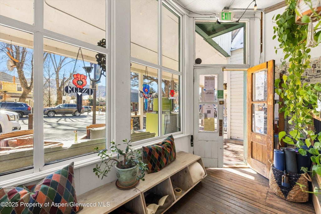 9 of 32 - 160 & 162 Midland Avenue, Basalt, CO