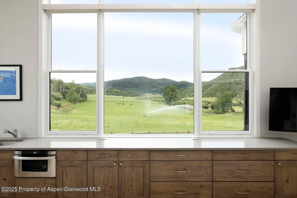 41 of 52 - 1814 Woody Creek Road, Woody Creek, CO