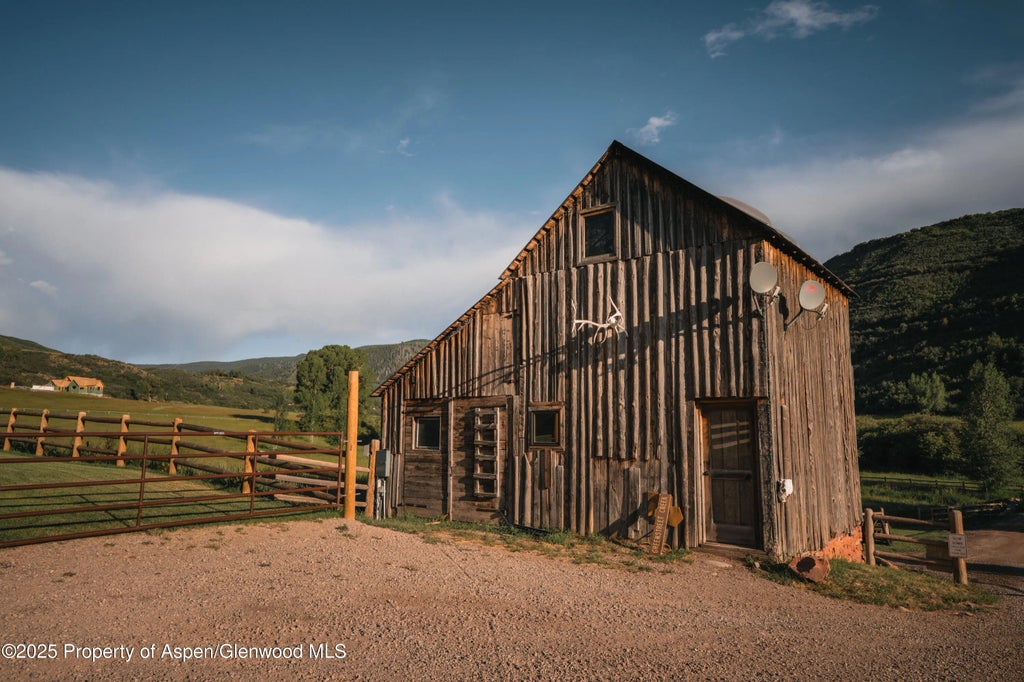 44 of 52 - 1814 Woody Creek Road, Woody Creek, CO