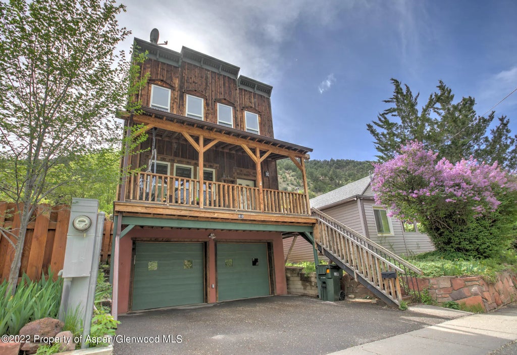 1 of 26 - 810 Lincoln Avenue, Glenwood Springs, CO