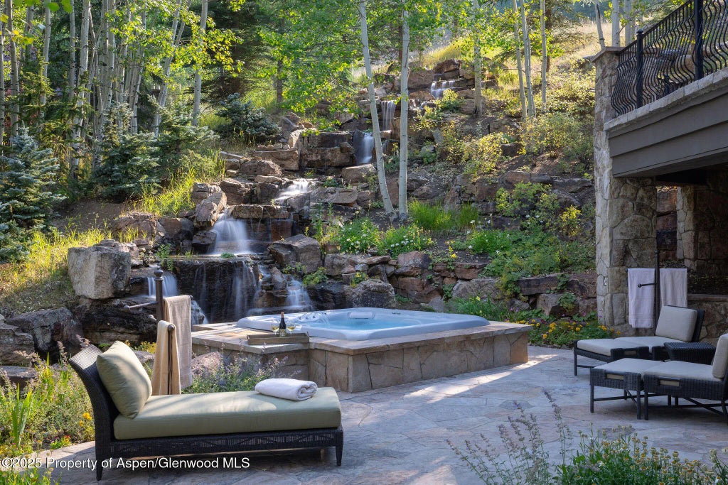 11 of 43 - 463 Borders Road, Avon, CO