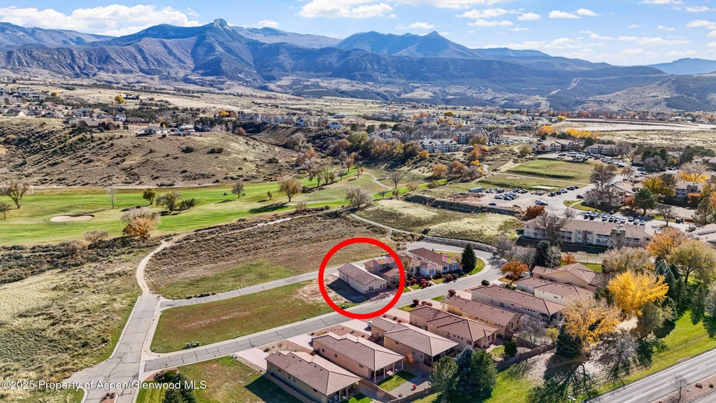 23 of 26 - 52 Hogan, Parachute, CO