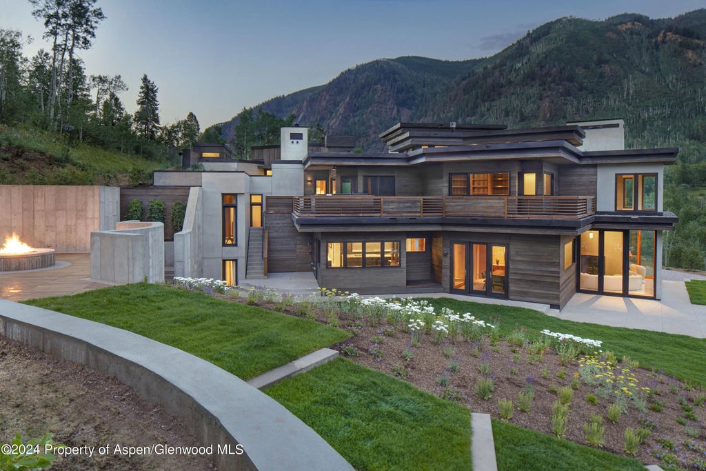 14 of 21 - 255 Conundrum Creek Road, Aspen, CO