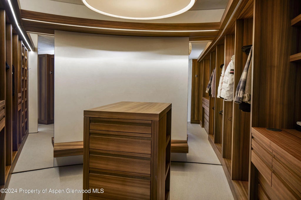 8 of 21 - 255 Conundrum Creek Road, Aspen, CO