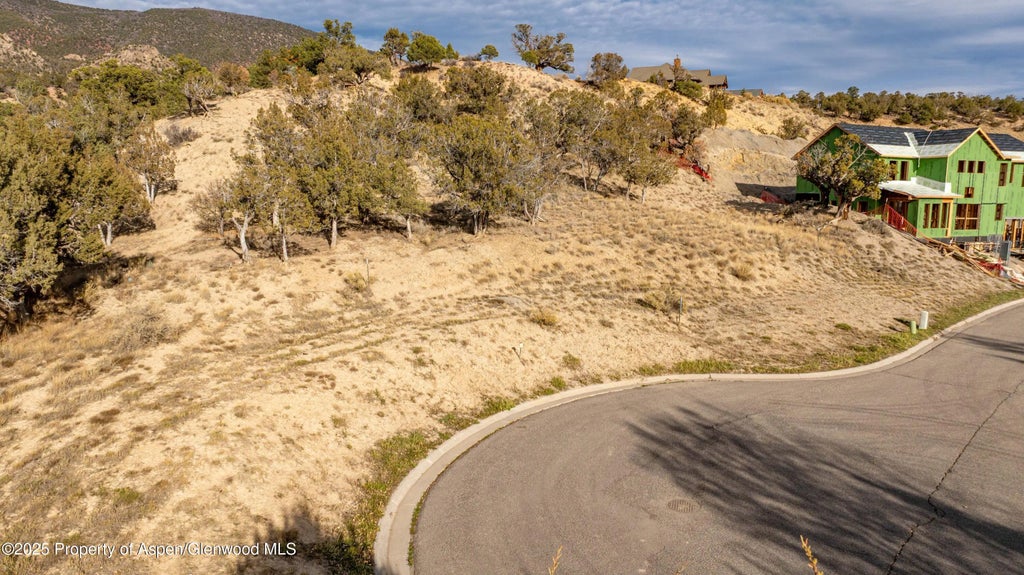 7 of 8 - 24 Mule Deer Court, New Castle, CO