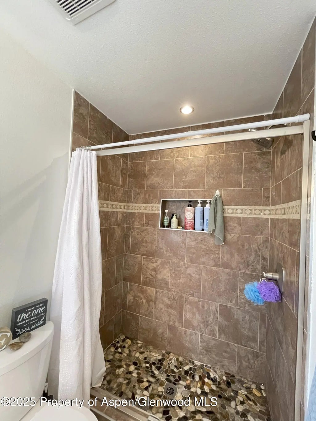 11 of 12 - 2203 Ute Avenue, Rifle, CO