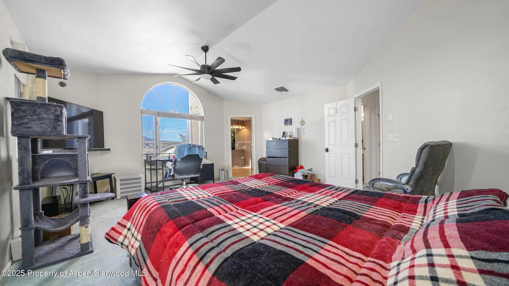 16 of 40 - 949 Edelweiss, Rifle, CO