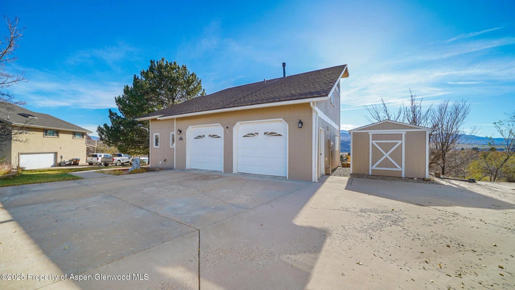 4 of 40 - 949 Edelweiss, Rifle, CO