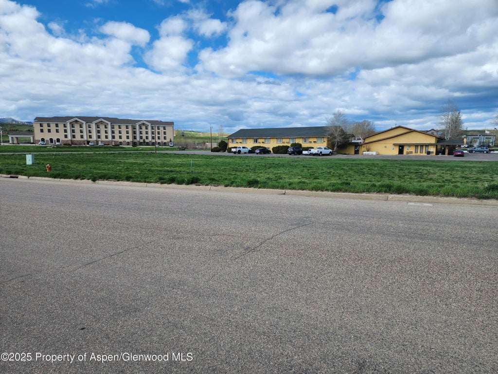 4 of 8 - Tbd S Highway 13 1.32 Acres, Craig, CO