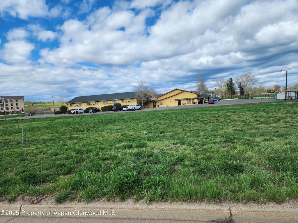 6 of 8 - Tbd S Highway 13 1.32 Acres, Craig, CO