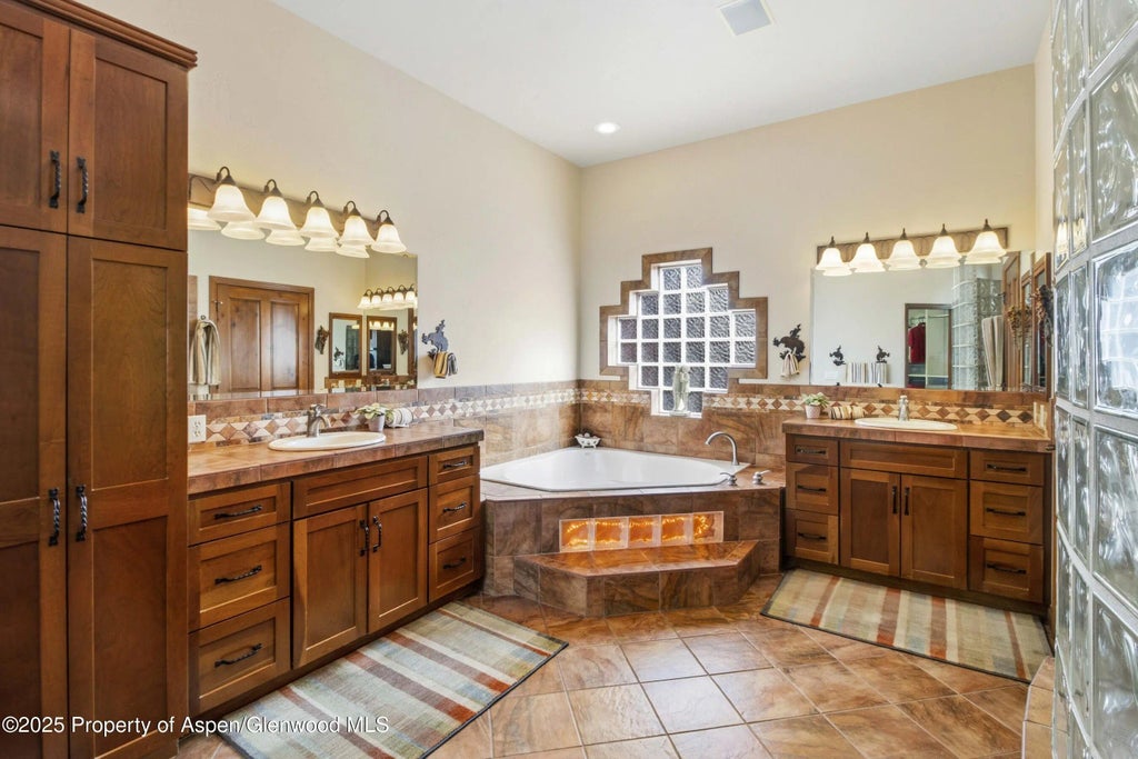 18 of 47 - 240 Lafrenz Circle, Silt, CO