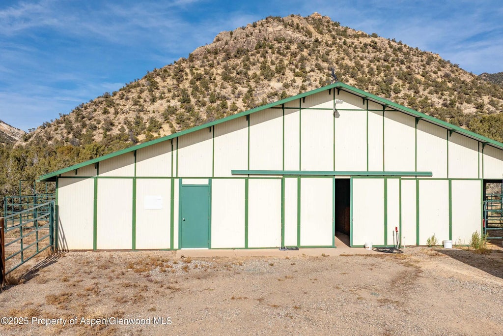 35 of 47 - 240 Lafrenz Circle, Silt, CO