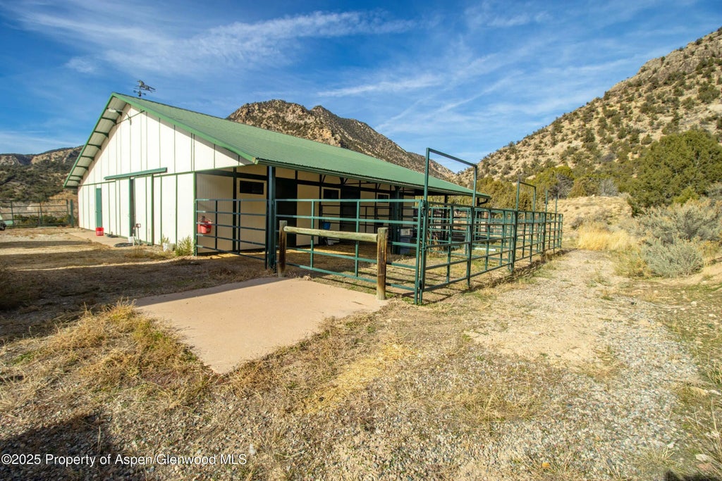 39 of 47 - 240 Lafrenz Circle, Silt, CO