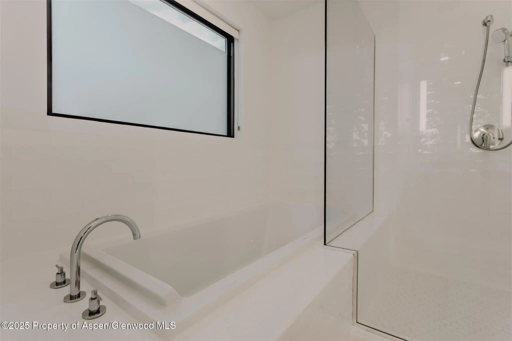 34 of 62 - 220 E Lewis Lane, Basalt, CO