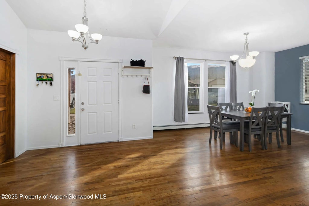 8 of 19 - 27 Snowberry Place, Parachute, CO