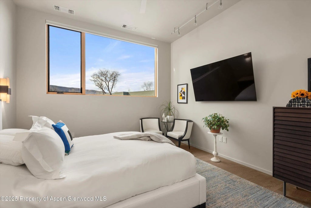 12 of 24 - 103 Willits Way 204, Basalt, CO