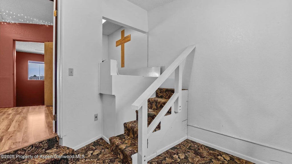 13 of 28 - 412 32 Road, Clifton, CO